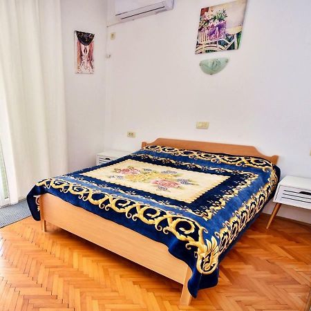 Apartments Villa Milenka Novalja Ngoại thất bức ảnh
