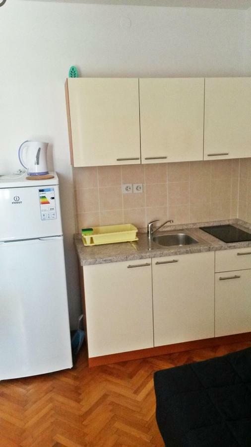 Apartments Villa Milenka Novalja Ngoại thất bức ảnh