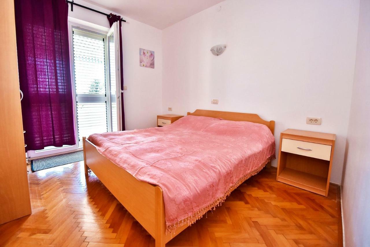 Apartments Villa Milenka Novalja Ngoại thất bức ảnh