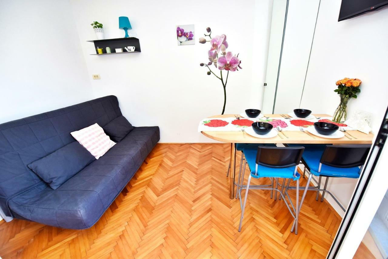 Apartments Villa Milenka Novalja Ngoại thất bức ảnh