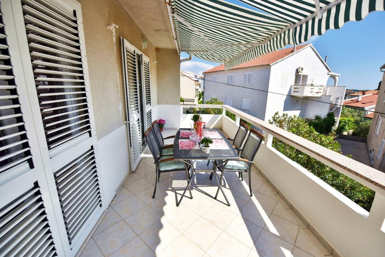 Apartments Villa Milenka Novalja Ngoại thất bức ảnh